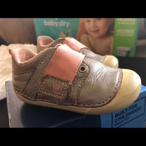 Stride Rite Silver Cameron Sneakers
